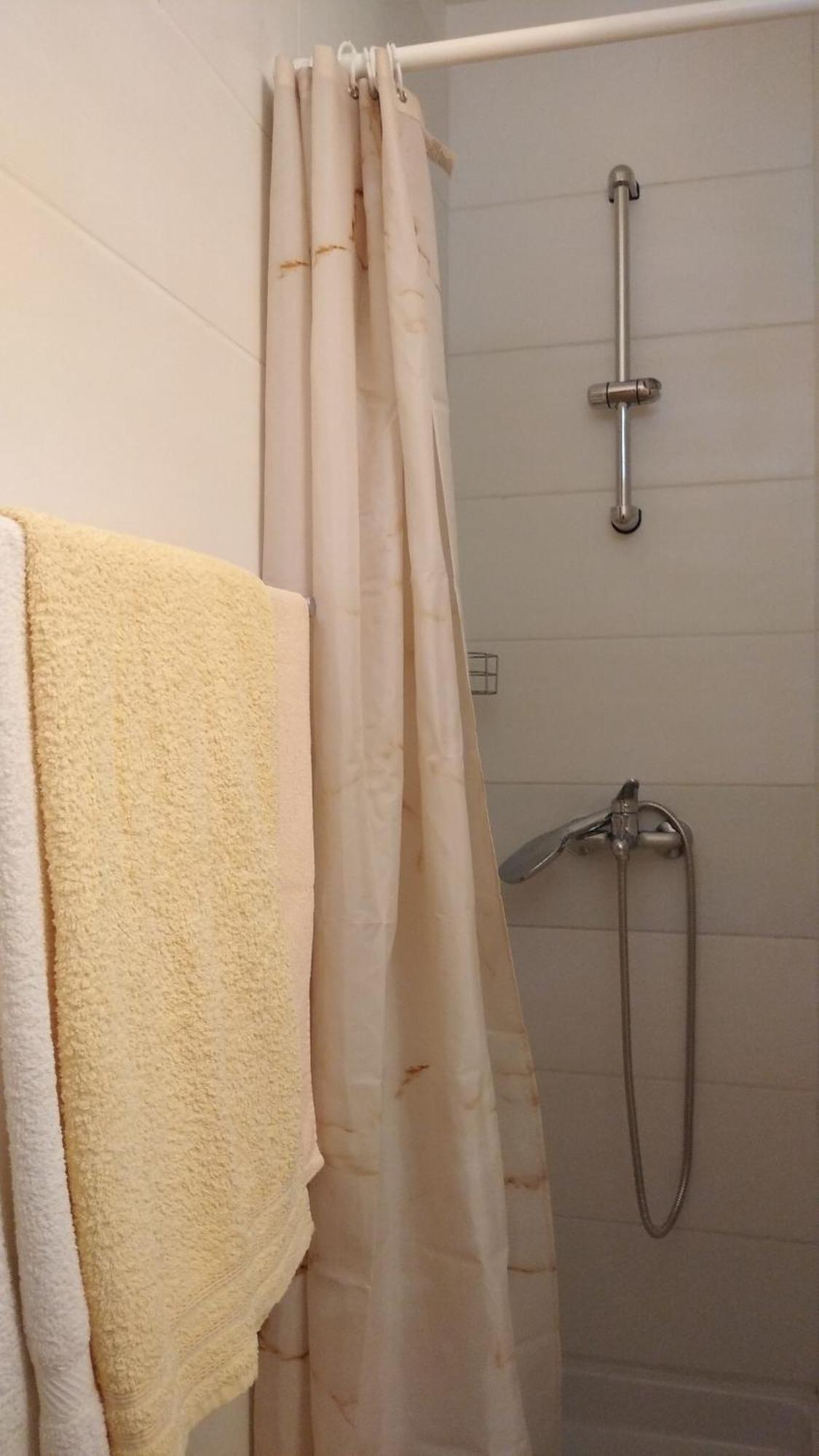 Moki Daire Vis Oda fotoğraf